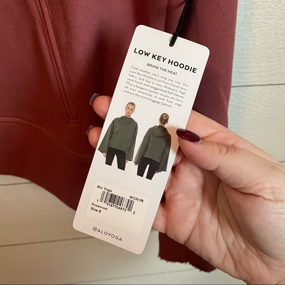 NWT Alo Yoga Low Key Hoodie Rosewood - Picture 3 of 4